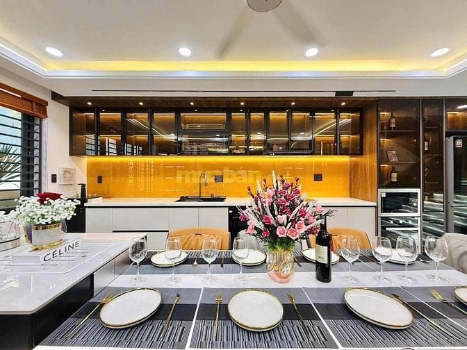 bán nhà SIÊU PHẨM TUYỆT ĐẸP, LUXURY, SMART HOME, ĐƯỜNG 12M THÔNG 