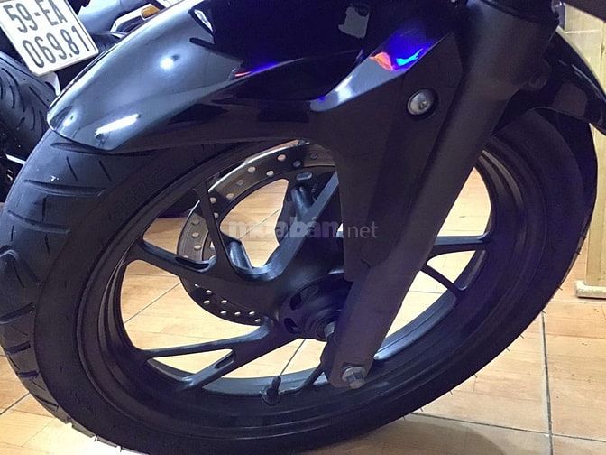 HONDA CBR 150cc,SX NĂM 2018.XE RẤT ĐẸP.ĐẦU NỒI,MÁY MÓC  ZIN NGUYÊN BẢN