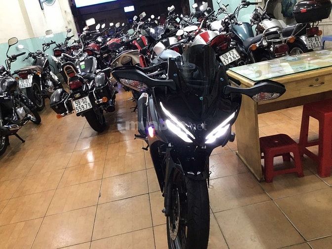 HONDA CBR 150cc,SX NĂM 2018.XE RẤT ĐẸP.ĐẦU NỒI,MÁY MÓC  ZIN NGUYÊN BẢN