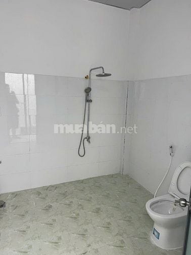 Bán nhà mới xây 3pn DT 150m2, phường Long Trường, TP Thủ Đức (Q9 cũ)