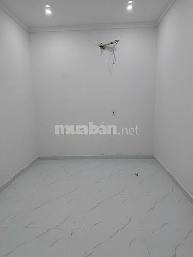 Bán nhà mới xây 3pn DT 150m2, phường Long Trường, TP Thủ Đức (Q9 cũ)