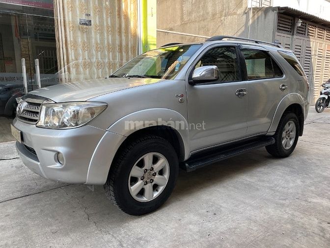 Fortuner 2011 - 2.5G, máy dầu số sàn