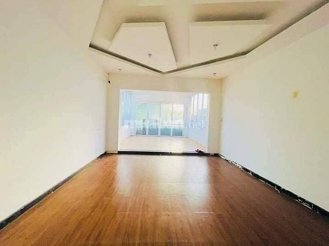 Nhà MT quận 1, 5x22m, 1 trệt 2 lầu mới đường Bùi Thị Xuân