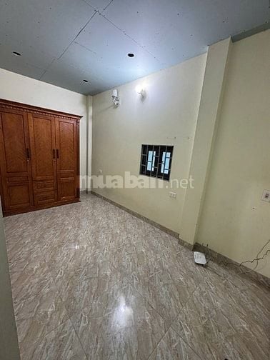 Chính chủ bán nhà tại ngõ 88 Sơn Tây (Kim Mã), 28m x5T.Giá bán 3,99 Tỷ