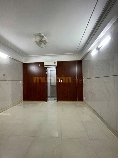 Cho thuê nhà MT đường 17, P. HBC, Thủ Đức. DT 4x23m. Trệt 2L. Giá 24tr