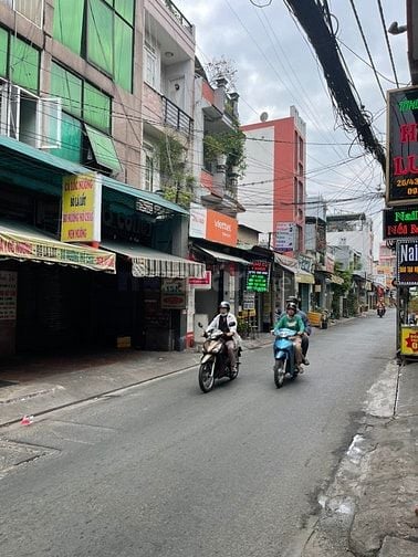 Văn phòng - MB Tân Sơn Nhì, Q. Tân Phú (ở lại được, KD tự do hoặc VP)