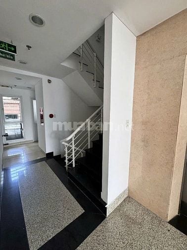 Cho thuê nhà 1.200m2 mặt tiền đường Hoàng Diệu, Phường 6, Quận 4