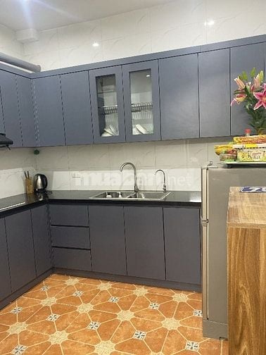 Chính Chủ Bán Nhà Ngõ 302 Số Nhà 75 Đường Láng, 4 Tầng, Giá 5.75 Tỷ.