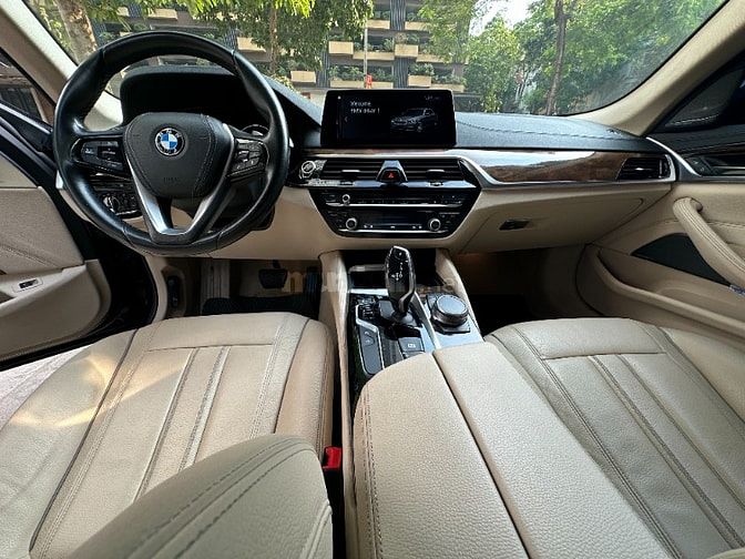 BMW 530i , sx 2018 đky 2019,nhập Áo