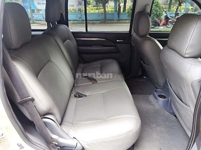 Bán rẻ FORD EVEREST AT LIMITED 2015 zin AZ rất đẹp!