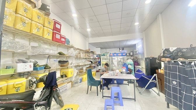 MẶT TIỀN 10M CÓ LỀ , P10 TÂN BÌNH , 80M2 TIỆN XÂY MỚi , CHDV CHỈ 11 TỶ