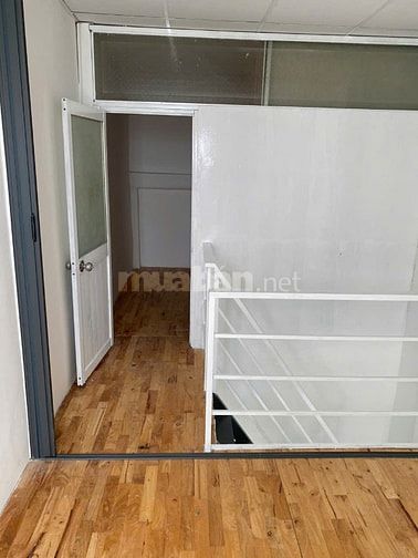 Bán nhà hẻm Chuyên Dùng Chính, P.Phú Mỹ, Quận 7, 3x11m, 1 trệt, 1 lầu