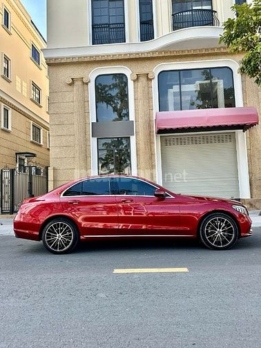 Bán ôtô Mercedes Benz C200 Exclusive. Sản xuất 2021, xe nguyên bản