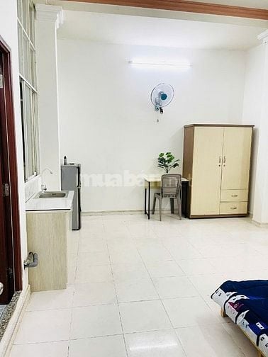 Chính chủ cho thuê CHDV 30m2 cửa sổ lớn P4 Tân Bình chỉ 4 triệu 300k.