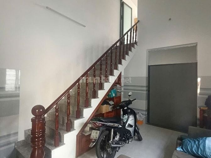 Bán nhà (diện tích đất 135m2, có nhà 72m2) tại Thủ Dầu Một (Chính chủ)