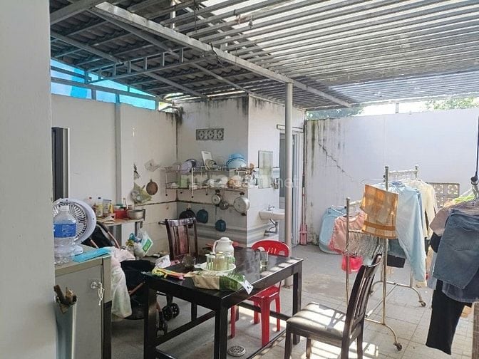 Bán nhà (diện tích đất 135m2, có nhà 72m2) tại Thủ Dầu Một (Chính chủ)