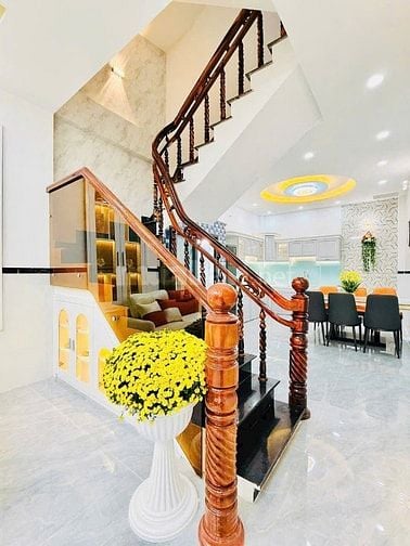 Bán nhà hẻm xe hơi thông đường Quang Trung,P.14, 4 x 15, giá 6.9 tỷ tl