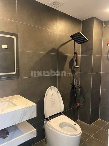 Bán. Nhà 5 tầng diện tích 50m2 msựt tiền 5m khu Phố Tứ Liên, Tây Hồ,Hà