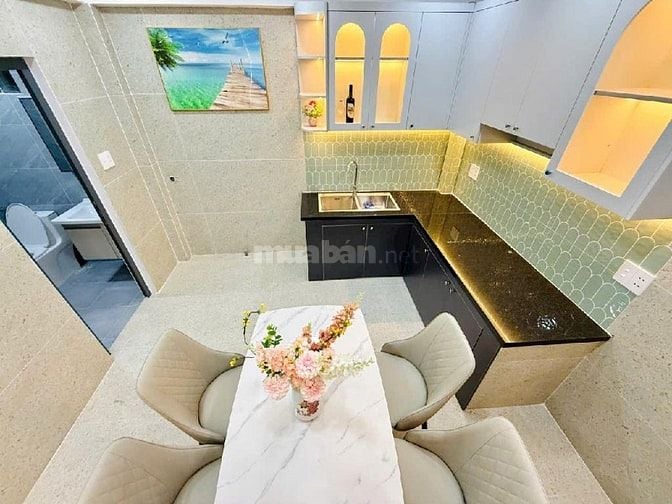 NHÀ ĐÚC 3 TẦNG ( 37m2) - NỞ HẬU - QUANG TRUNG - GÒ VẤP- GẦN SÂN BAY. 