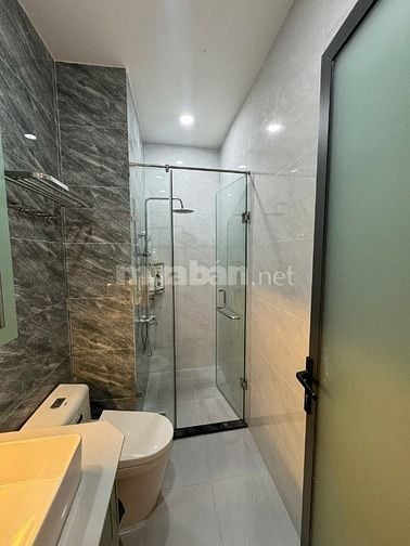 Chính chủ cho thuê phòng trọ 35m2 tại Đinh Công Tráng, Quận 1