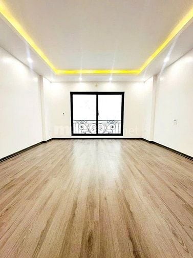 Bán nhà 5 tầng diện tích 38m2 mặt tiền 5m khu phố Tứ Liên, Tây Hồ,Hà N