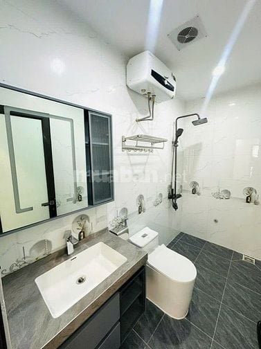 Bán nhà 5 tầng diện tích 38m2 mặt tiền 5m khu phố Tứ Liên, Tây Hồ,Hà N