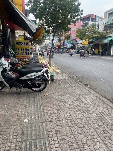 Mặt Tiền Nơ TRang Long 40m2 Riêng Biệt Có Vỉa Hè Gần Bệnh Viện Ung Bứu