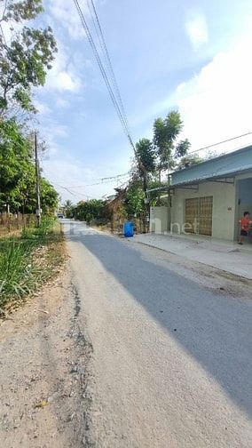 383m2 có đất ở đô thị, ngay trung tâm thị xã. 1,35 tỷ 