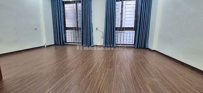 Chính chủ bán nhà kim hoàng vân canh hoài đức . Dt. 30 m2 * 5 tầng ,mớ