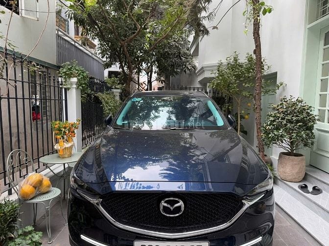 Bán xe Mazda CX5 Signature 2.5 Premium, màu đen, sản xuất 2020