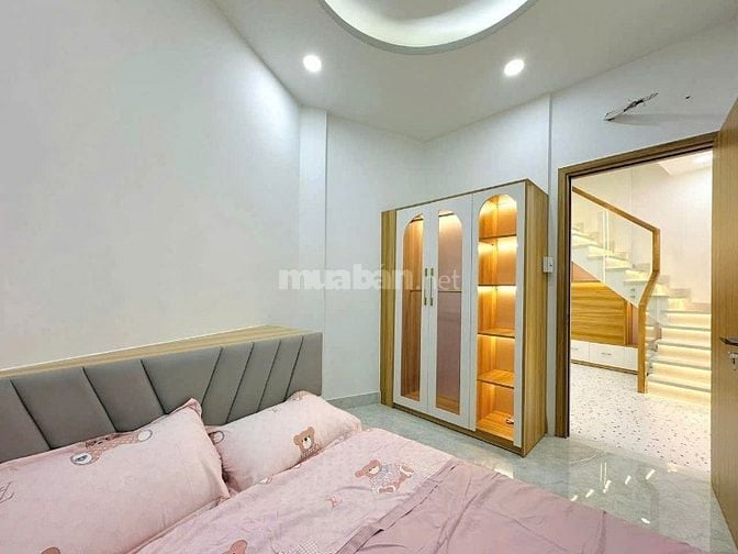 NHÀ MỚI - GẦN CHỢ BÀ CHIỂU - 45m2 - HẺM 6M - SÁT MẶT TIỀN - NHỈNH 4 TỶ