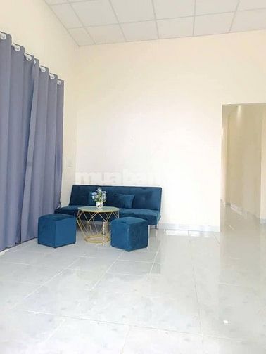 Cần bán gấp căn nhà cấp 4 có 100m2 SHR ở Đ . Bàu Tre, Củ Chi giá 635tr