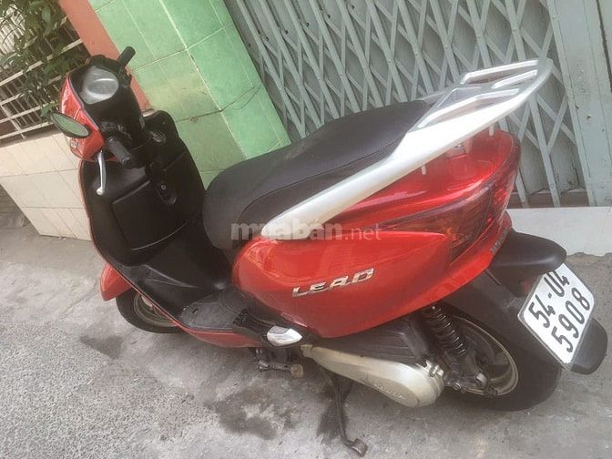 Bán xe Lead - 2012, màu đỏ, Lead - 2010 và Piaggio Zip 2007