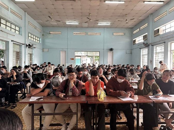 Trung tâm đào tạo lái xe phát tiến tuyển sinh học viên A,A1,B,B1 và C.