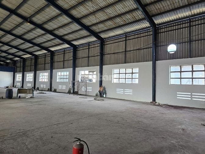 Cho thuê kho Tỉnh Lộ 10, Bình Tân, diện tích : 500m2,giá thuê : 75k/m2