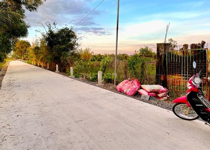 Cần bán lô đất thích hợp làm nhà vườn hoặc kho bãi 