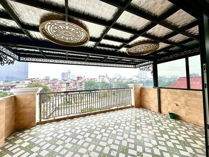 Mặt phố 72m2*9 tầng, cho thuê Kdoanh,mở phòng khám phố Lê Trọng Tấn