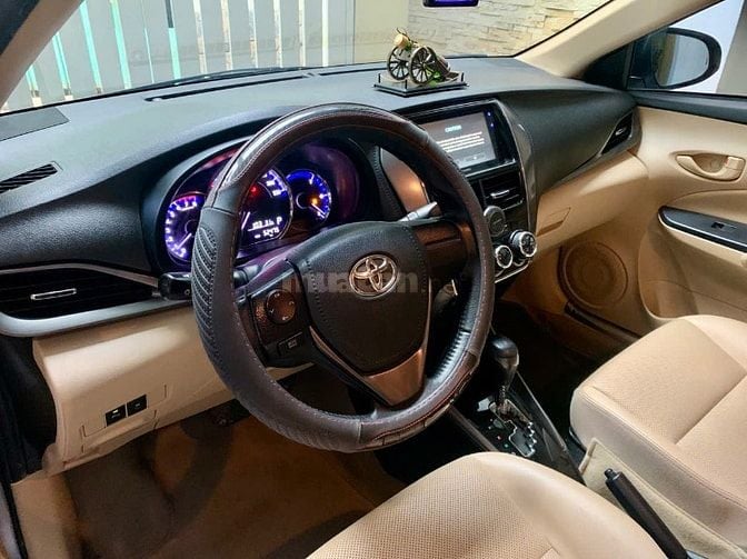 Gia đình bán xe Toyota Vios đời 2022 bản CVT số tự động