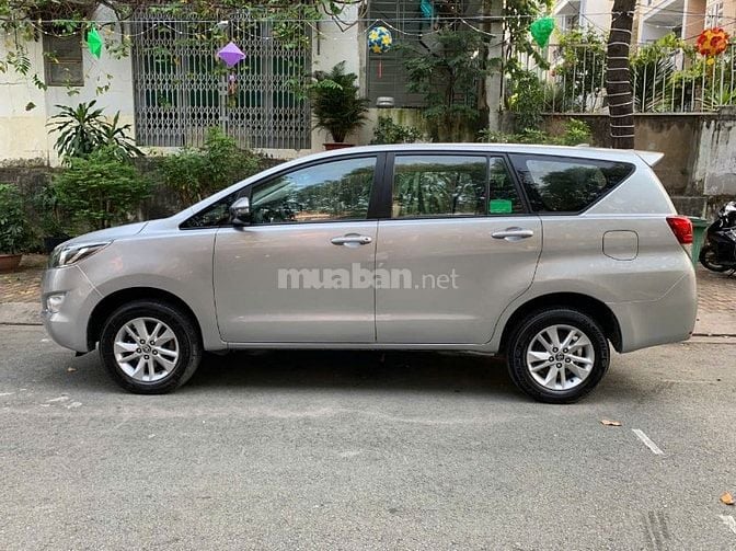 Bán xe Toyota INNOVA bản E đời cuối 2019