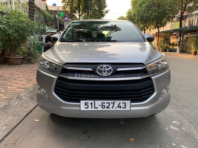 Bán xe Toyota INNOVA bản E đời cuối 2019