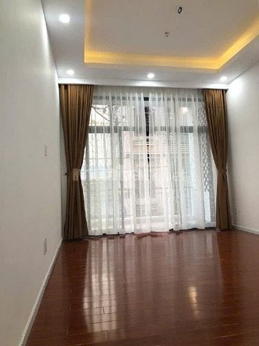  BÁN NHÀ MẶT TIỀN KỀ QUẬN 10.43M 5 TẦNG .4PN.KINH DOANH ĐA NGÀNH NGHỀ.