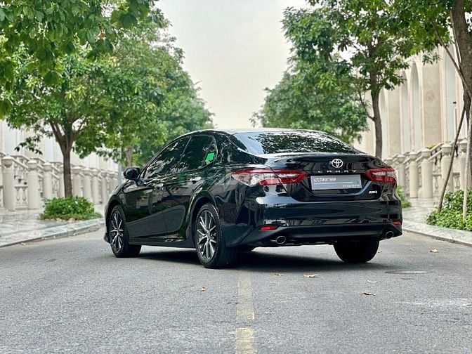 🅰️ TOYOTA CAMRY 2.5Q▪️[ Date 2023 Model 2024/ 14.000km ] xe hoàn hảo