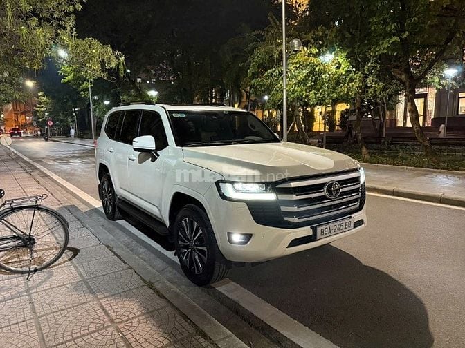 🅰️ TOYOTA LANDCRUISER LC300 [ Date 2021 / 34.000km ] xe hoàn hảo