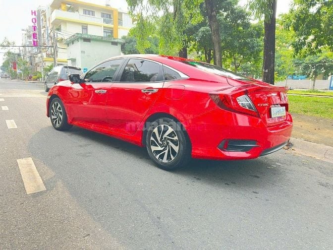 Bán xe Honda Civic 1.8AT Bản E. Sản Xuất 2018. Màu Đỏ