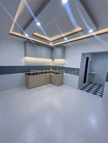 Cần bán gấp căn nhà 84m2 ở Thới Tam Thôn - Hóc Môn giá 730 triệu.