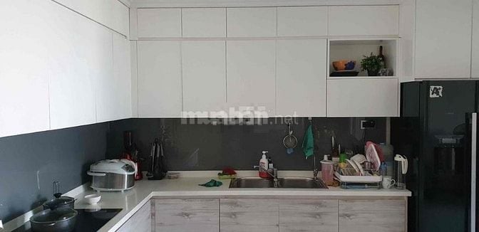 Cần cho thuê gấp căn hộ, 3 phòng ngủ, 2 wc, căn góc view sông thoáng m