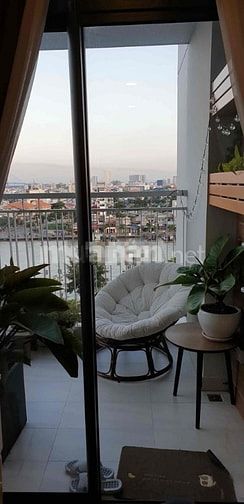 Cần cho thuê gấp căn hộ, 3 phòng ngủ, 2 wc, căn góc view sông thoáng m