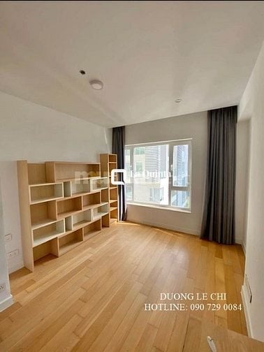 Bán căn hộ 3 phòng ngủ Đảo Kim Cương, 180 m2, đã có sổ hồng, giá tốt