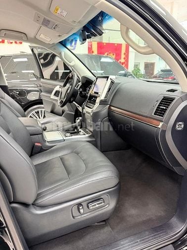 Bán Land Cruiser 4.6 V8, sản xuất 2019