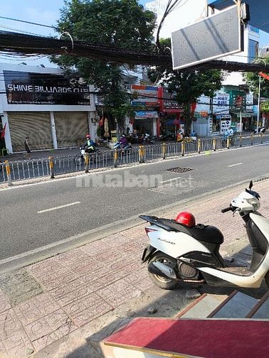 Mặt bằng ngay nguyễn thị thập đường trung tâm quận 7